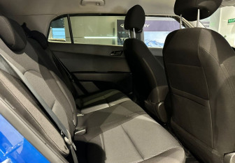 Подержанный автомобиль Hyundai Creta 2018 года (13 фото)