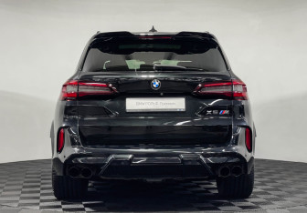 Подержанный автомобиль BMW X5 M 2020 года (4 фото)