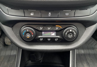 Подержанный автомобиль LADA (ВАЗ) Vesta Wagon 2020 года (16 фото)