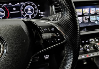Подержанный автомобиль Skoda Kodiaq 2021 года (30 фото)