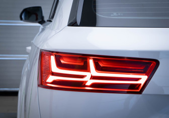 Подержанный автомобиль Audi Q7 2019 года (38 фото)