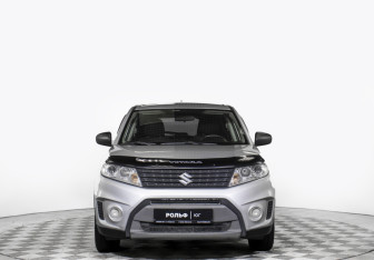 Подержанный автомобиль Suzuki Vitara 2016 года (2 фото)