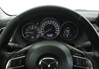 Подержанный автомобиль Mazda 6 Sedan 2016 года (11 фото)