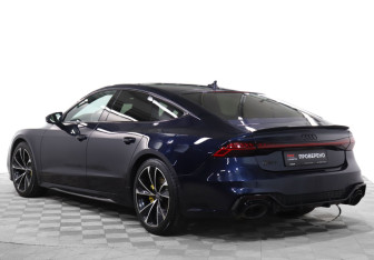 Подержанный автомобиль Audi A7 2019 года (7 фото)