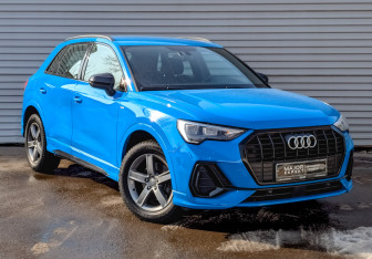 Подержанный автомобиль Audi Q3 2019 года (3 фото)