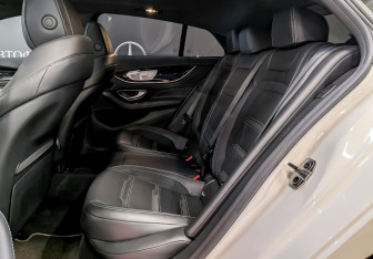 Подержанный автомобиль Mercedes-Benz AMG GT Liftback 2021 года (12 фото)