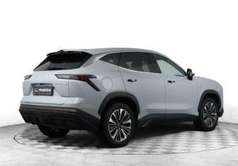 Подержанный автомобиль Jetour Dashing 2024 года (5 фото)