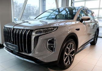Новый Hongqi HS7 2025 (1 фото)