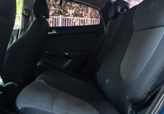 Подержанный автомобиль Hyundai Solaris Sedan 2011 года (7 фото)
