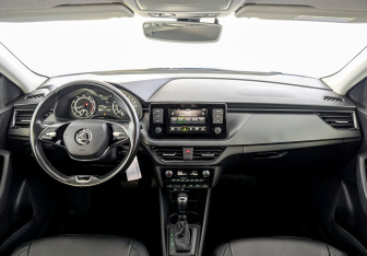 Подержанный автомобиль Skoda Rapid Liftback 2020 года (14 фото)