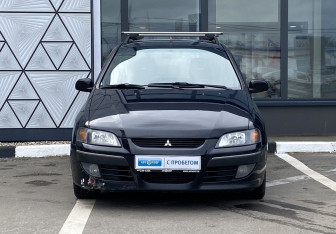 Подержанный автомобиль Mitsubishi Space Star Compactvan 2004 года (2 фото)