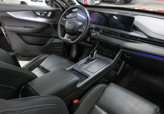 Подержанный автомобиль Chery Tiggo 7 Pro Max 2023 года (12 фото)
