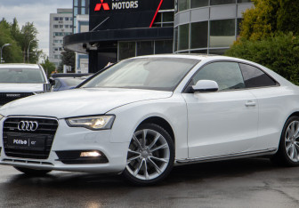 Подержанный автомобиль Audi A5 Coupe 2015 года (19 фото)