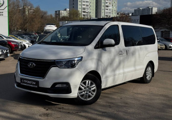 Подержанный автомобиль Hyundai H-1 2020 года (1 фото)