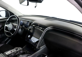 Подержанный автомобиль Hyundai Tucson 2021 года (5 фото)