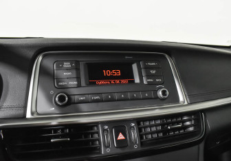 Подержанный автомобиль Kia Optima Sedan 2020 года (15 фото)