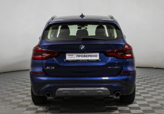 Подержанный автомобиль BMW X3 2020 года (6 фото)