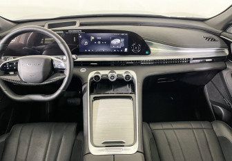 Подержанный автомобиль Exeed TXL 2024 года (12 фото)