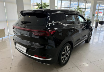 Подержанный автомобиль Chery Tiggo 7 Pro Max 2023 года (5 фото)