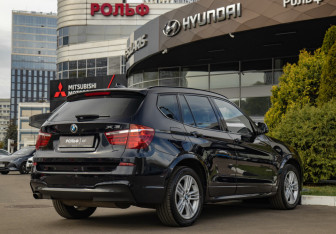 Подержанный автомобиль BMW X3 2017 года (4 фото)