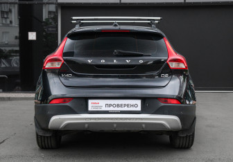 Подержанный автомобиль Volvo V40 Hatchback 2014 года (5 фото)
