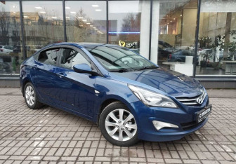 Подержанный автомобиль Hyundai Solaris Sedan 2015 года (3 фото)