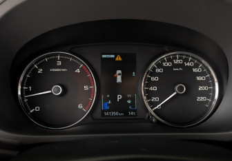 Подержанный автомобиль Mitsubishi Pajero Sport 2019 года (13 фото)