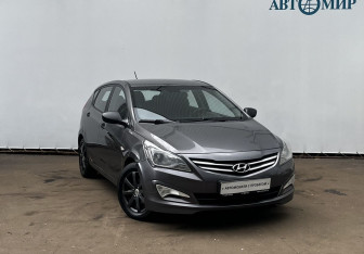 Подержанный автомобиль Hyundai Solaris Hatchback 2015 года (3 фото)