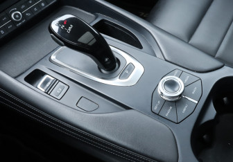 Подержанный автомобиль Haval F7 2021 года (14 фото)