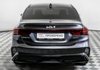 Подержанный автомобиль Kia Cerato Sedan 2022 года (6 фото)