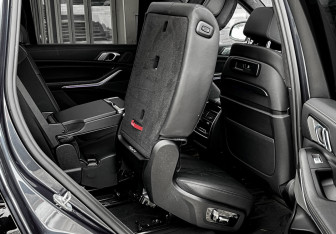 Подержанный автомобиль BMW X7 2021 года (16 фото)