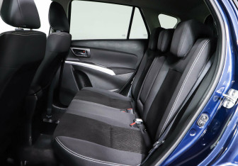 Подержанный автомобиль Suzuki SX4 Hatchback 2018 года (27 фото)