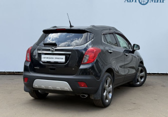 Подержанный автомобиль Opel Mokka 2013 года (5 фото)