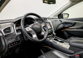 Подержанный автомобиль Nissan Murano Suv 2021 года (16 фото)