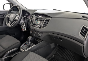 Подержанный автомобиль Hyundai Creta 2018 года (13 фото)