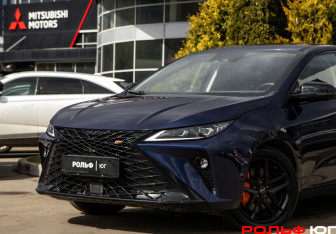 Подержанный автомобиль Omoda S5 GT 2023 года (19 фото)