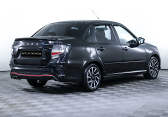Подержанный автомобиль LADA (ВАЗ) Granta Sedan 2020 года (5 фото)