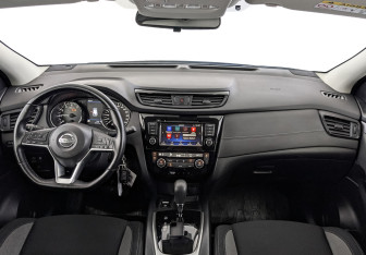 Подержанный автомобиль Nissan Qashqai 2021 года (14 фото)