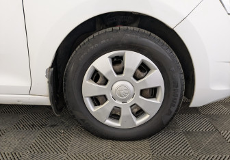 Подержанный автомобиль Skoda Rapid Liftback 2019 года (18 фото)