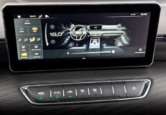 Подержанный автомобиль Haval Jolion 2023 года (25 фото)