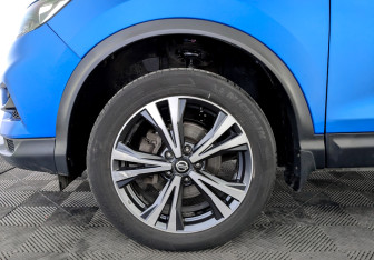 Подержанный автомобиль Nissan Qashqai 2021 года (18 фото)