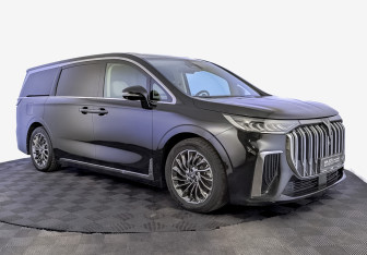 Подержанный автомобиль Voyah Dream 2022 года (3 фото)