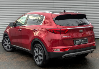 Подержанный автомобиль Kia Sportage 2016 года (7 фото)