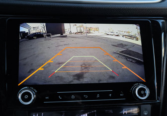 Подержанный автомобиль Nissan X-Trail 2015 года (16 фото)