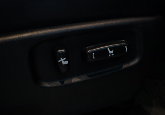 Подержанный автомобиль Toyota Land Cruiser Suv 2019 года (24 фото)