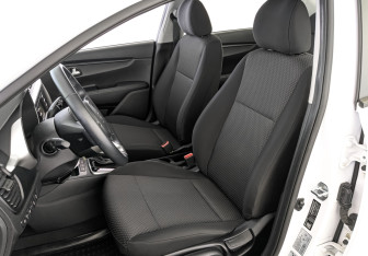 Подержанный автомобиль Kia Rio Sedan 2021 года (20 фото)