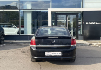 Подержанный автомобиль Opel Vectra Sedan 2007 года (6 фото)