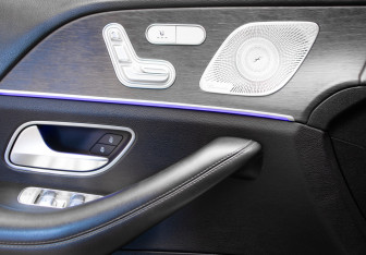 Подержанный автомобиль Mercedes-Benz GLE 2019 года (25 фото)