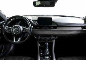 Подержанный автомобиль Mazda 6 Sedan 2020 года (11 фото)