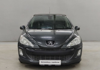 Подержанный автомобиль Peugeot 308 Hatchback 2010 года (2 фото)
